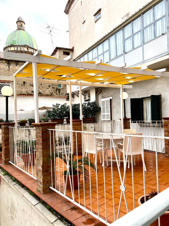 Ferienwohnung Domus Elena - Plebiscito Neapel Exterior foto